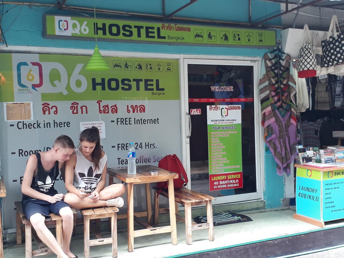 Q6 At 6 Hostel Bangkok Exterior foto